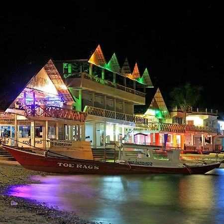 Lalaguna Beach Club And Dive Centre Puerto Galera Kültér fotó